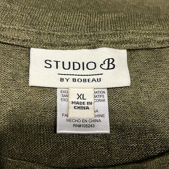 Studio B Women’s Metallic Olive Green Embroidered Shoulder Cap Sleeve Tee XL - Picture 7 of 8